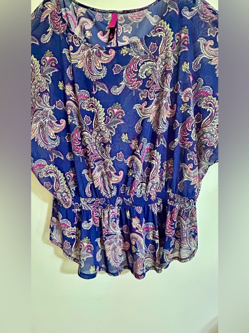 Pure Energy Peplum Tunic Blouse Size 3 Plus Navy Pink Paisley Top Elastic Sheer - Picture 3 of 12